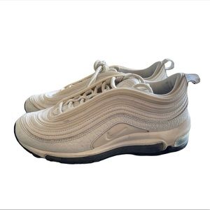 White Nike airmax 97 size 6.5 women in great condition